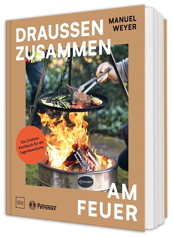 Petromax - Draußen zusammen am Feuer