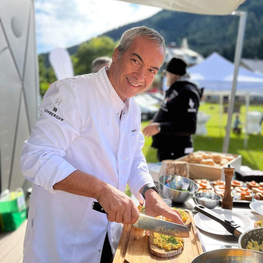 GAO_207 - Grill the Teacher Charity Event